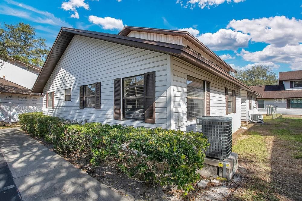 4947 91ST AVENUE N UNIT 26 PINELLAS PARK, FL 33782