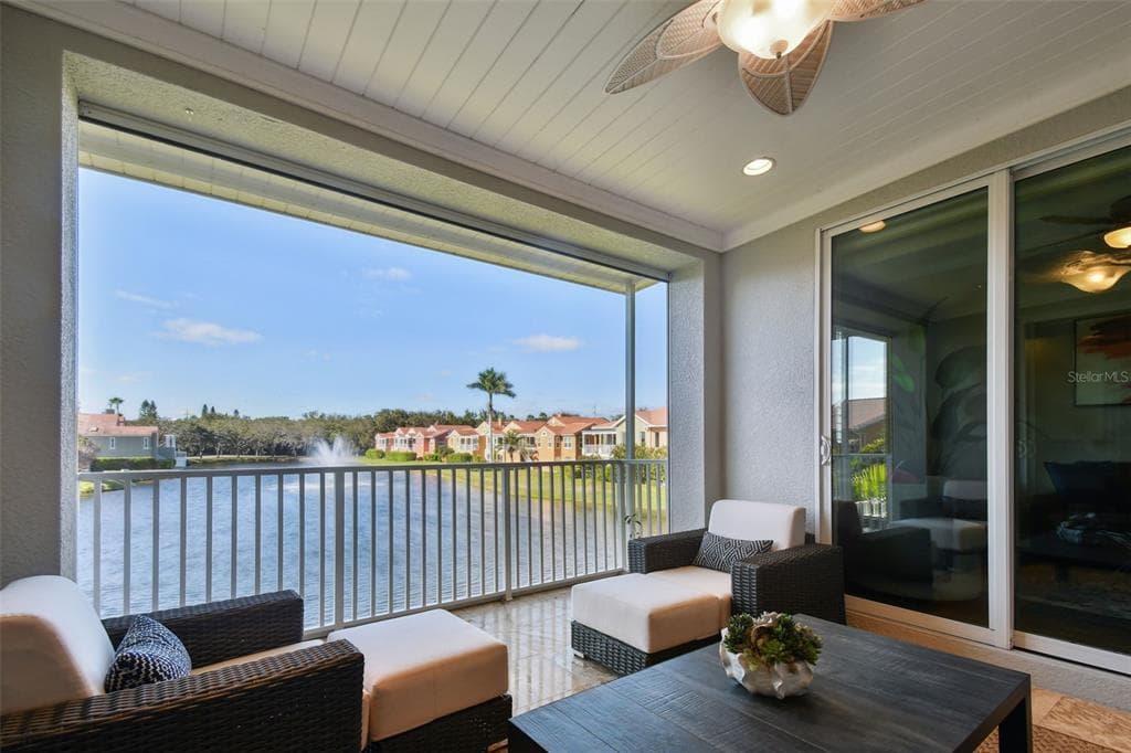 16 FRANKLIN COURT S UNIT B ST PETERSBURG, FL 33711
