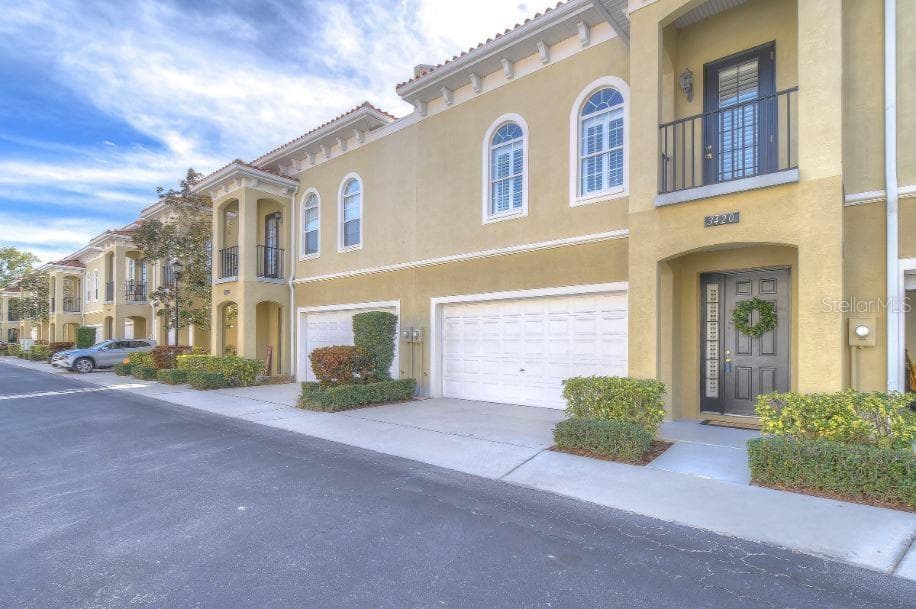 3420 SONDRIO CIRCLE TAMPA, FL 33611