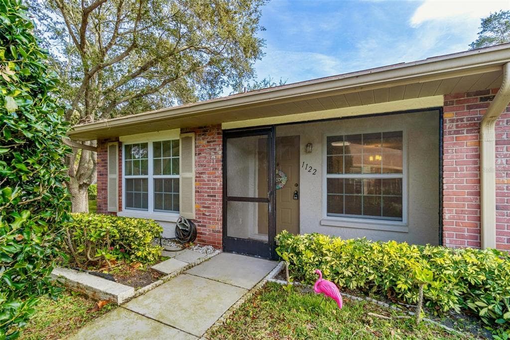 1122 CASTLEMAY CIRCLE UNIT 1091 DUNEDIN, FL 34698