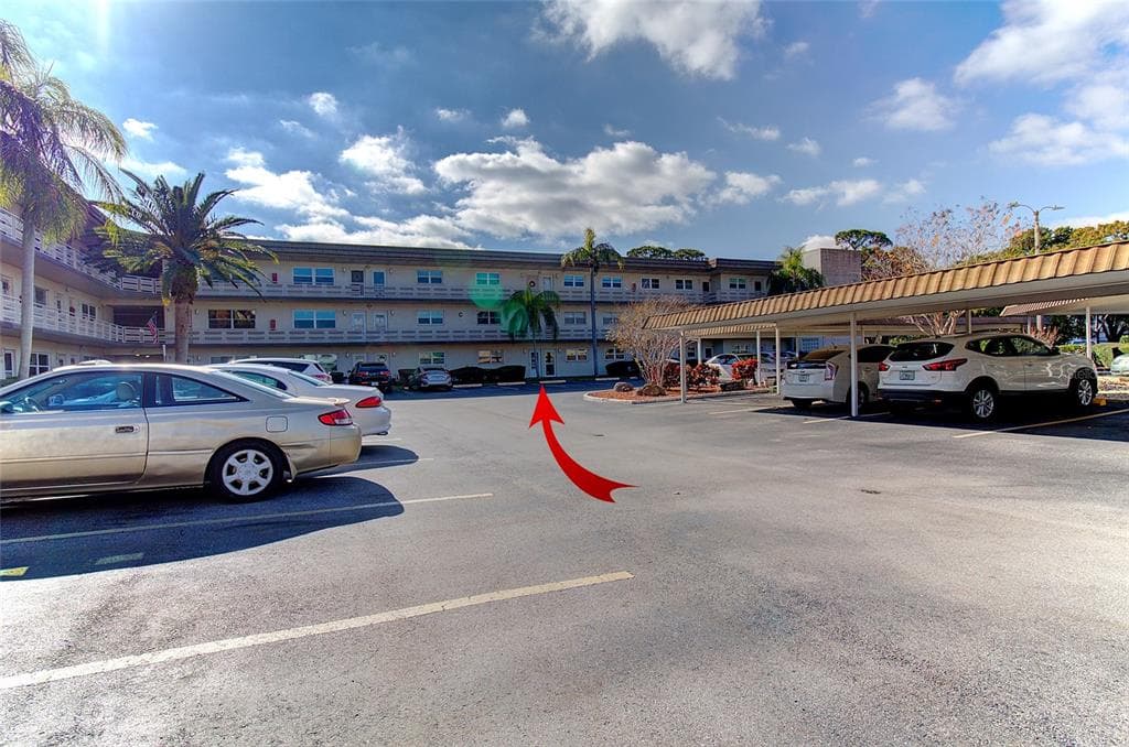 5750 80TH STREET N UNIT C105 ST PETERSBURG, FL 33709