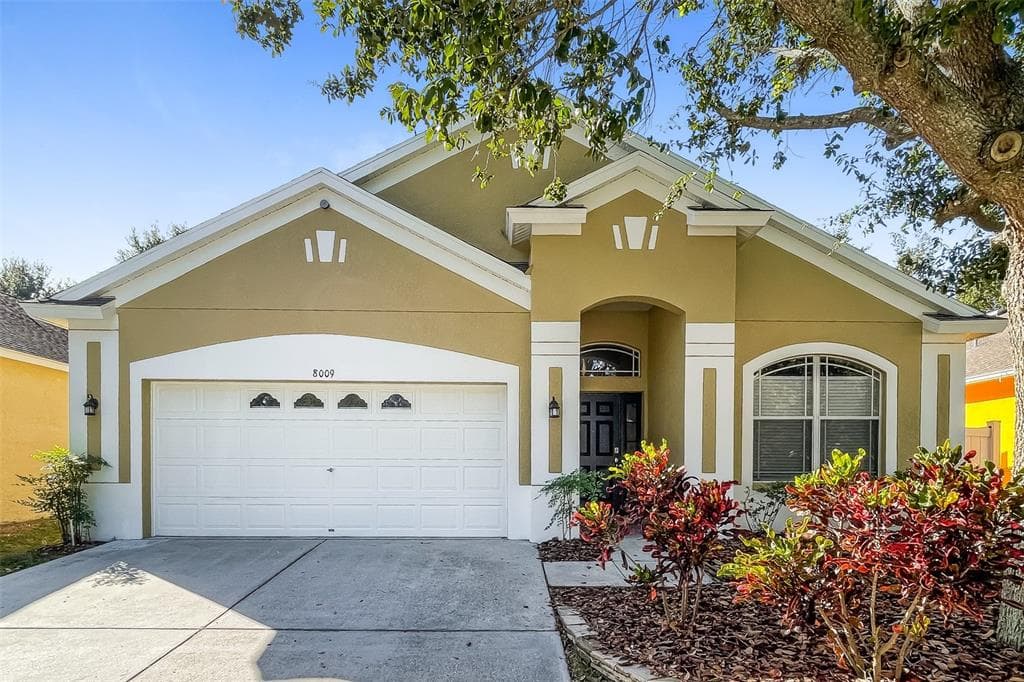 8009 TERRACE ARBOR COURT TEMPLE TERRACE, FL 33637