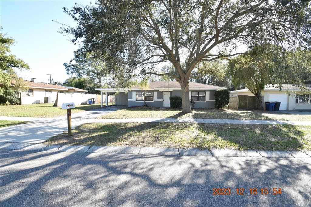 1365 OVERLEA STREET CLEARWATER, FL 33755