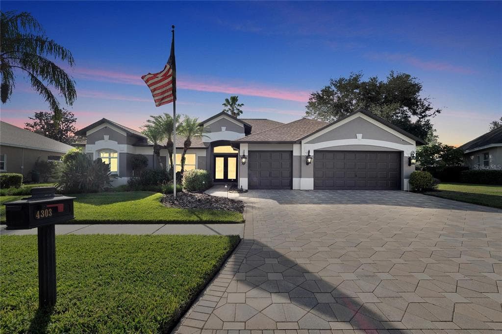 4303 GLENDON PLACE VALRICO, FL 33596