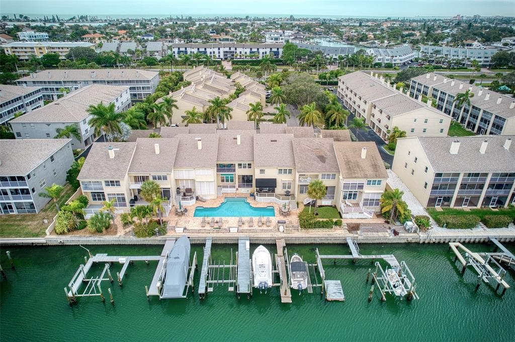 487 PINELLAS BAYWAY S UNIT 107 TIERRA VERDE, FL 33715