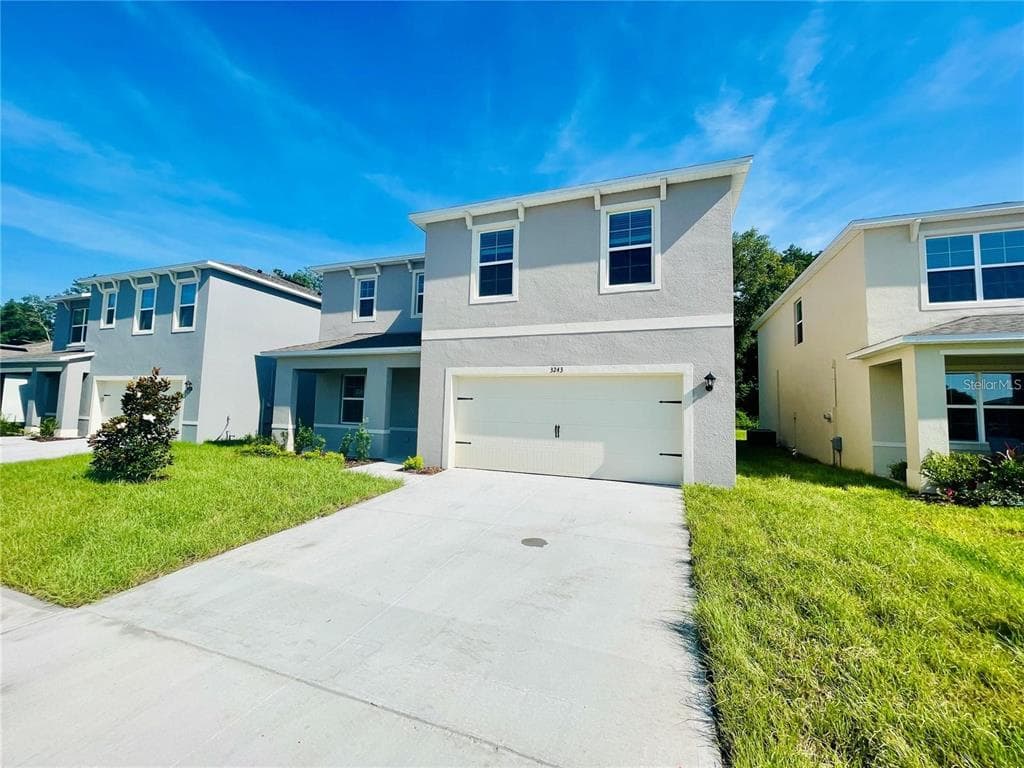3243 LOGAN BERRY DRIVE MOUNT DORA, FL 32757