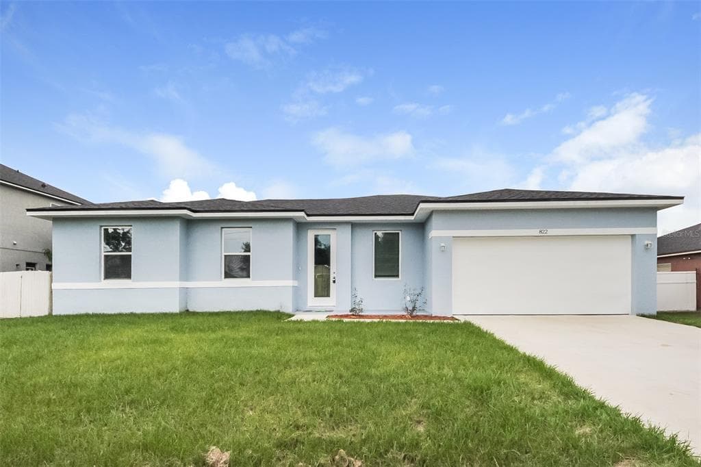 822 CARROUSEL LANE KISSIMMEE, FL 34759