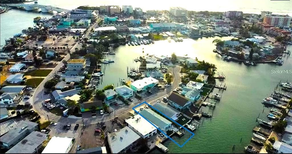 507 129TH AVENUE E MADEIRA BEACH, FL 33708