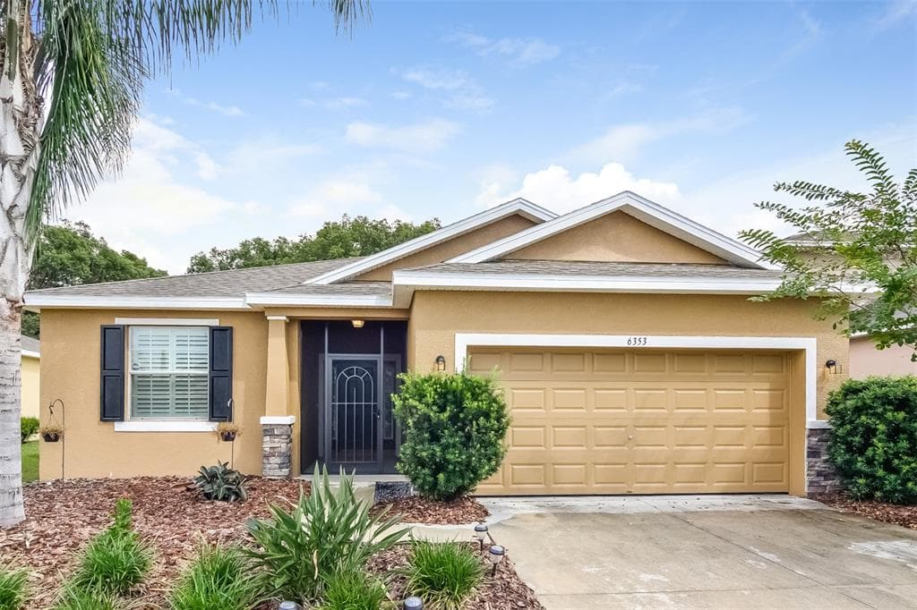 6353 TWIN BRIDGES DRIVE ZEPHYRHILLS, FL 33541