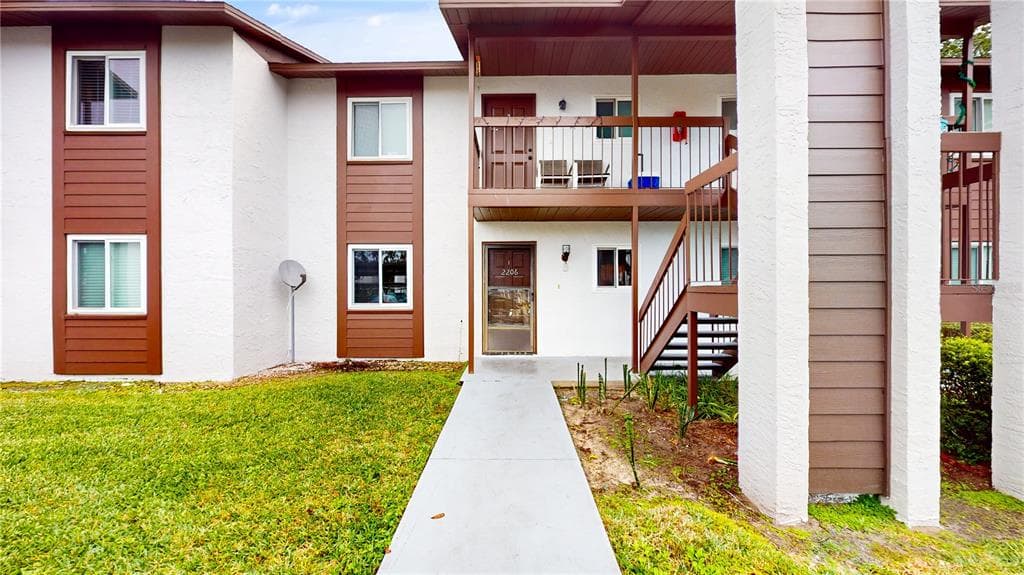 39132 COUNTY ROAD 54 UNIT 2206 ZEPHYRHILLS, FL 33542