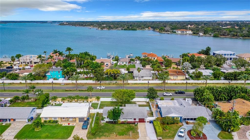 7923 CAUSEWAY BOULEVARD S ST PETERSBURG, FL 33707