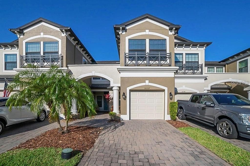 30337 SOUTHWELL LANE WESLEY CHAPEL, FL 33543