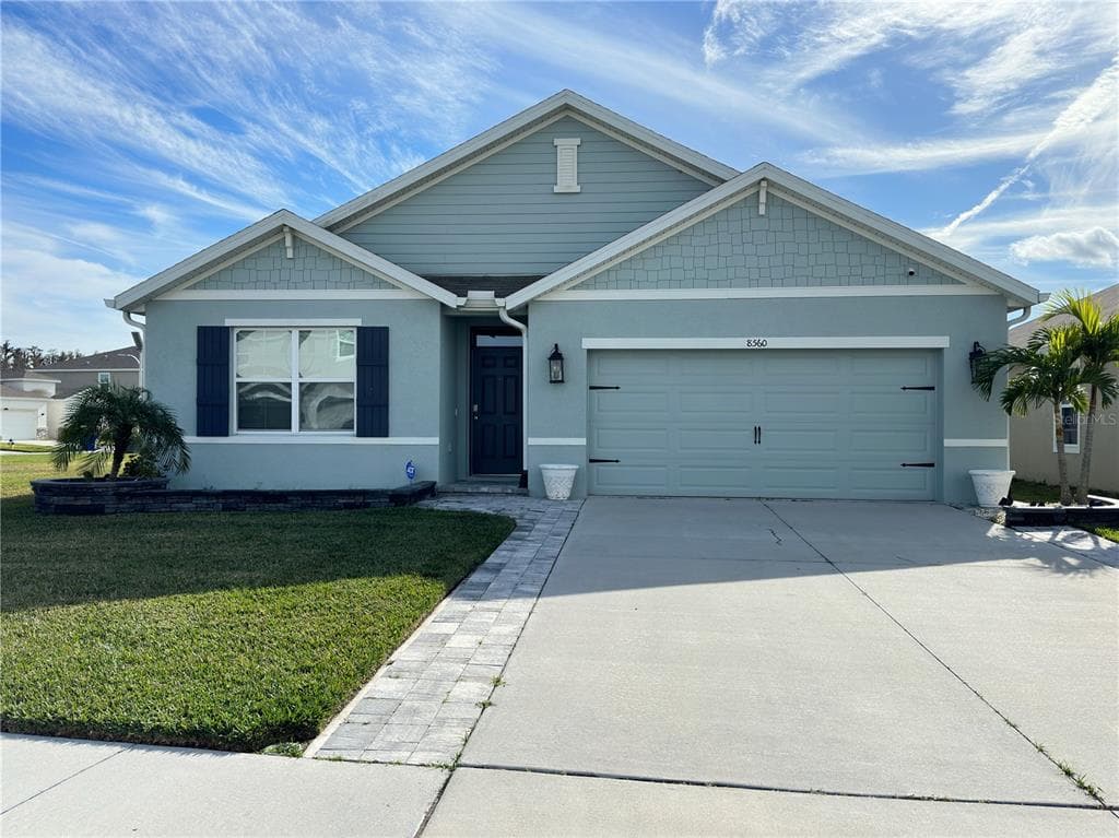 8560 BOWER BASS CIRCLE WESLEY CHAPEL, FL 33545
