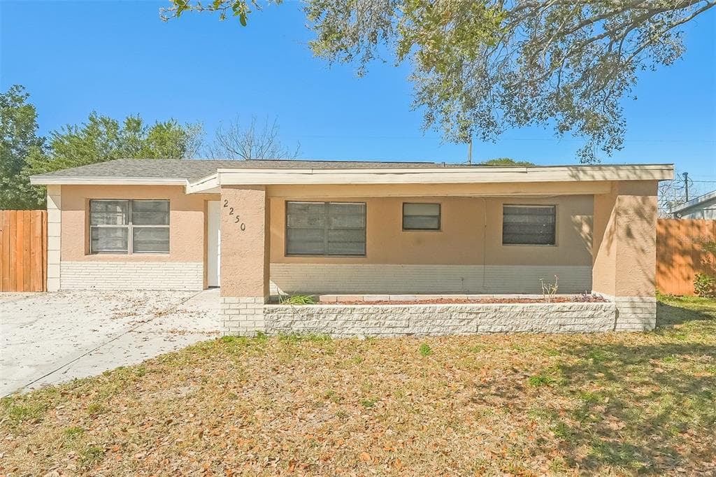 2250 119TH STREET SEMINOLE, FL 33778