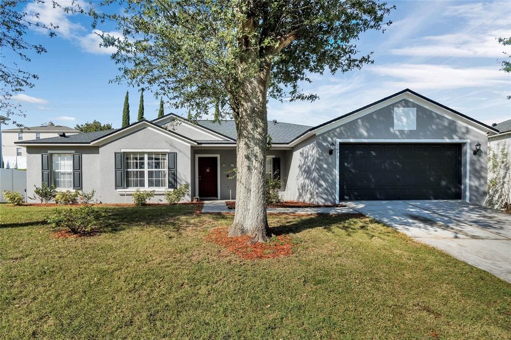 1872 RIDGE VALLEY STREET CLERMONT, FL 34711