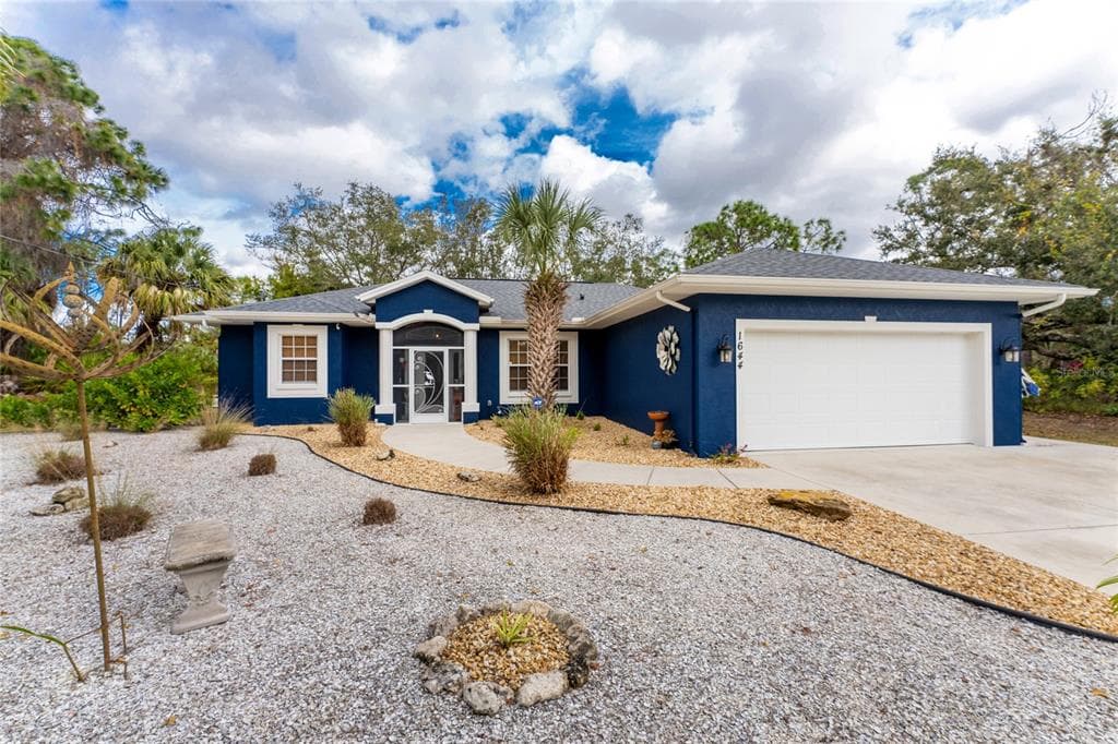 1644 WINSLOW LANE NORTH PORT, FL 34286