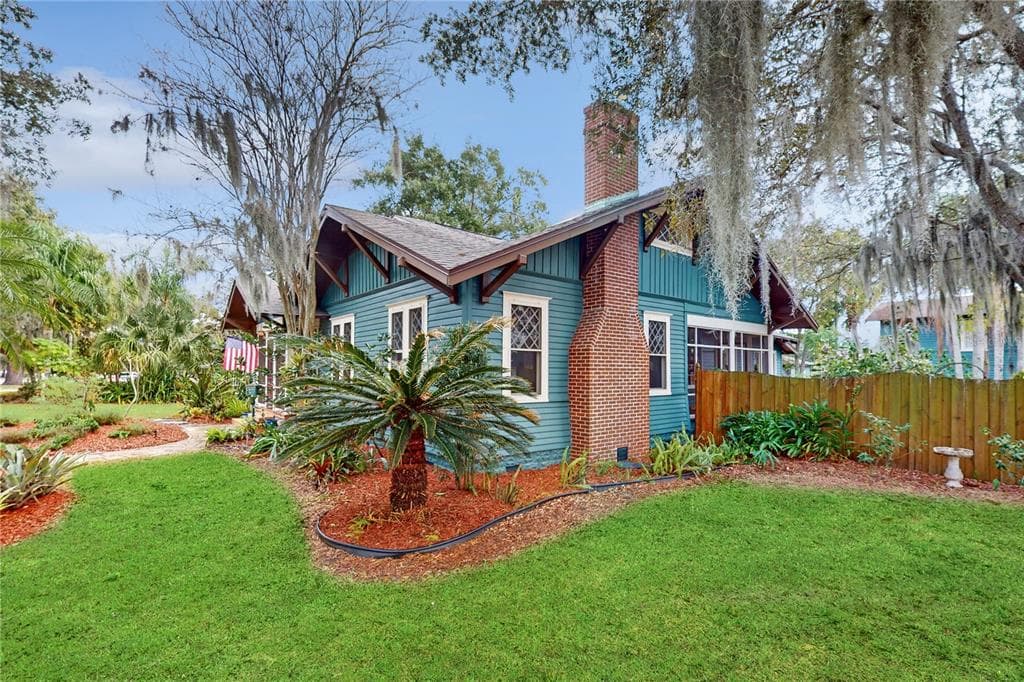 302 E CENTRAL AVENUE LAKE WALES, FL 33853