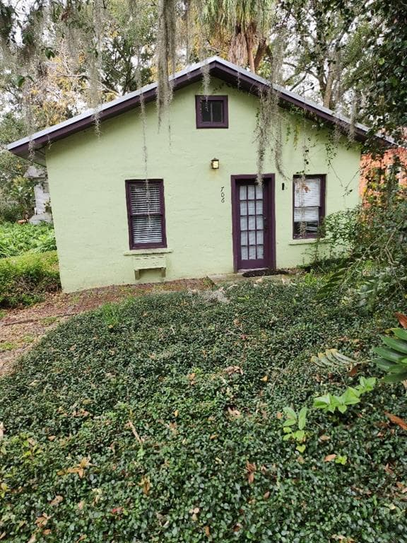 706 W HIAWATHA STREET TAMPA, FL 33604