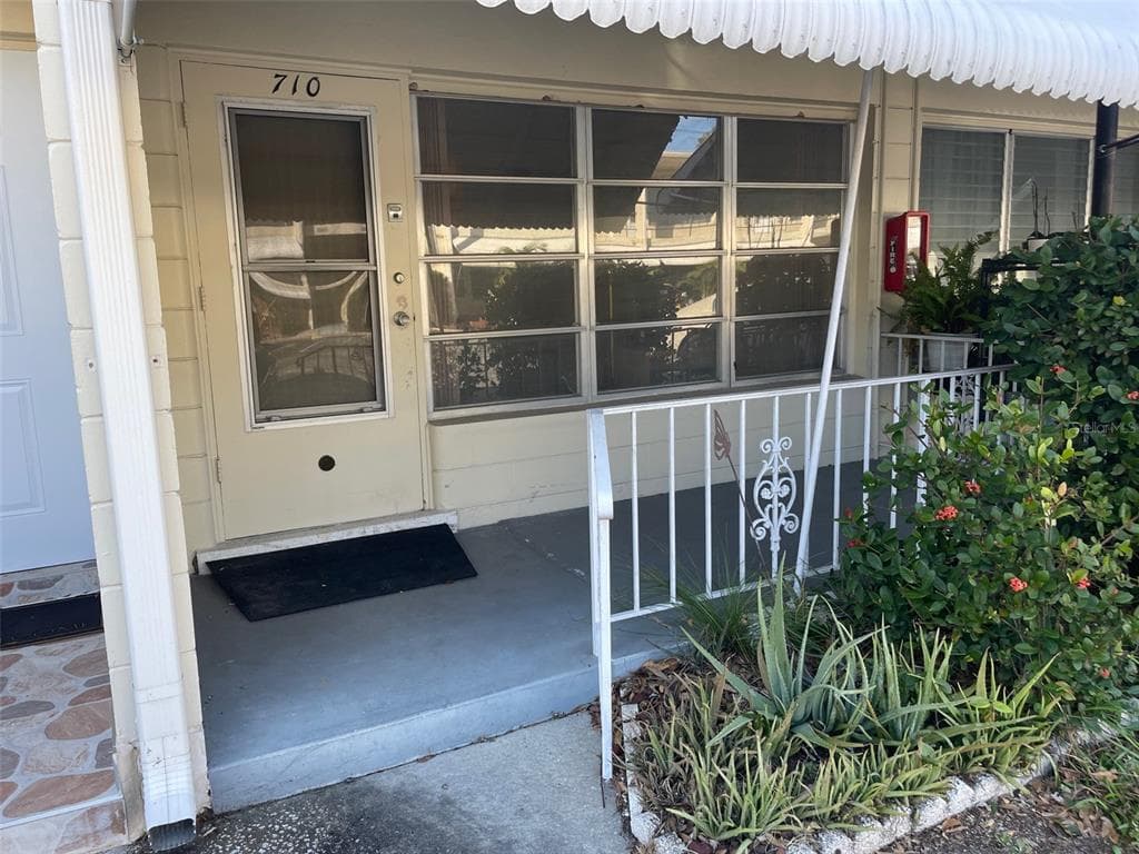 4144 56TH STREET N UNIT 710 KENNETH CITY, FL 33709