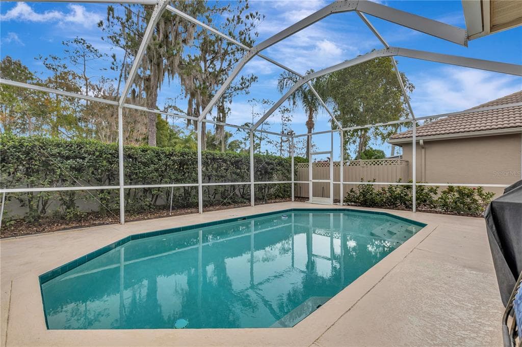 1385 RIVER OAKS COURT OLDSMAR, FL 34677