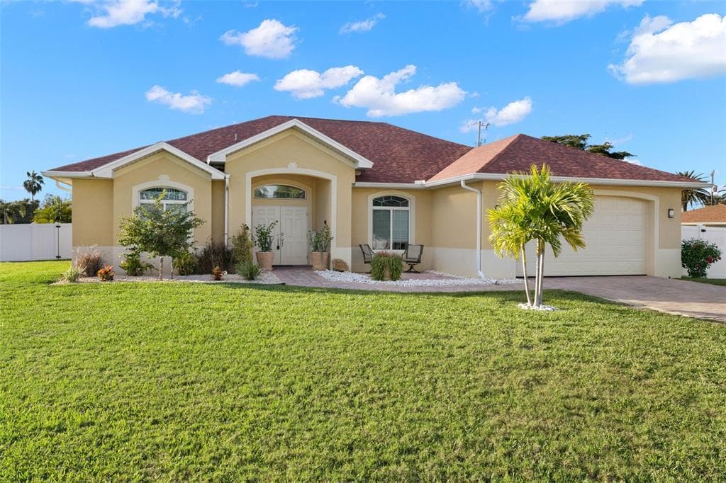 3208 SE 4TH AVENUE CAPE CORAL, FL 33904