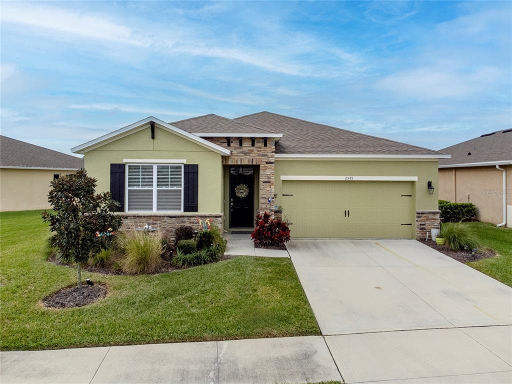 2581 CANYON CREST DRIVE LAKELAND, FL 33811