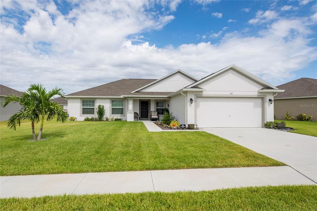 423 LANHAM DRIVE WINTER HAVEN, FL 33881