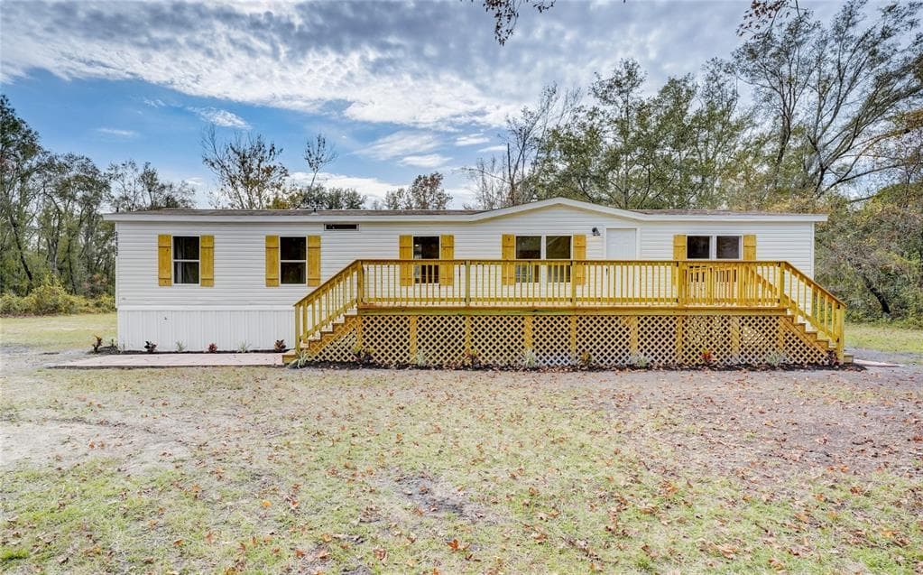 38952 BAY AVENUE ZEPHYRHILLS, FL 33540
