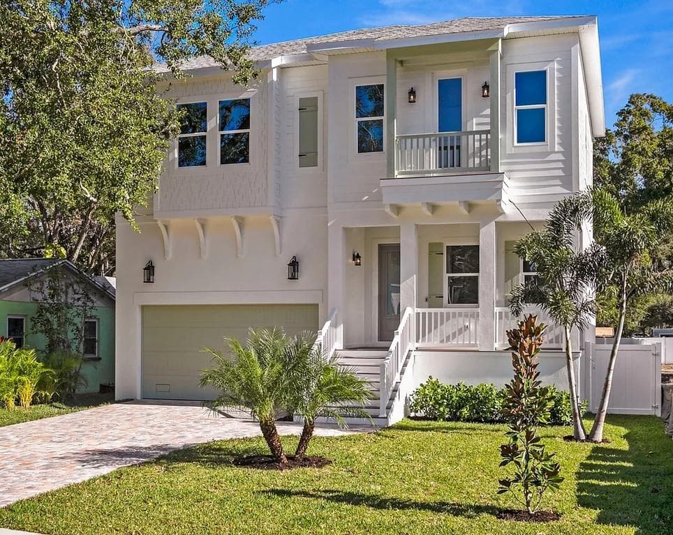 505 BUCKINGHAM AVENUE E OLDSMAR, FL 34677