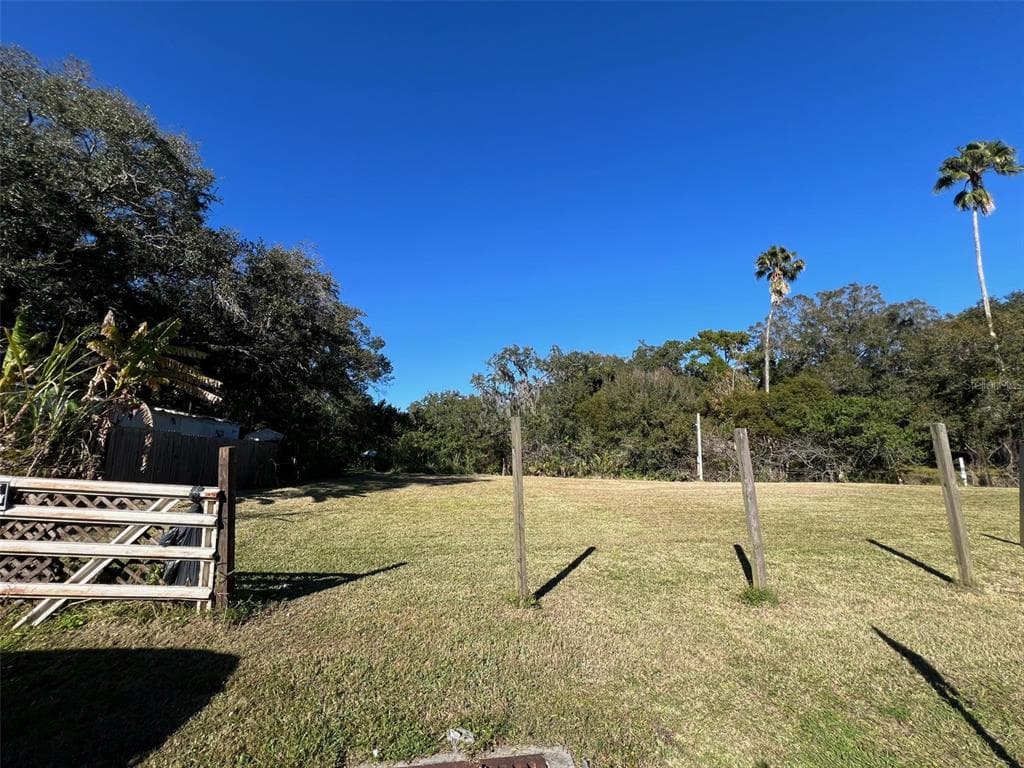 801 W ROBSON STREET LAKELAND, FL 33805