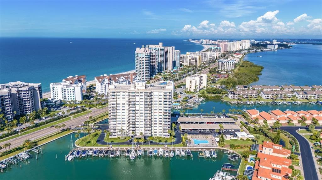 1621 GULF BOULEVARD UNIT 902 CLEARWATER, FL 33767