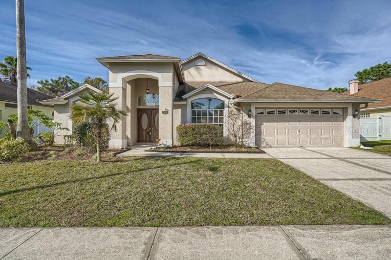 10016 COLONNADE DRIVE TAMPA, FL 33647