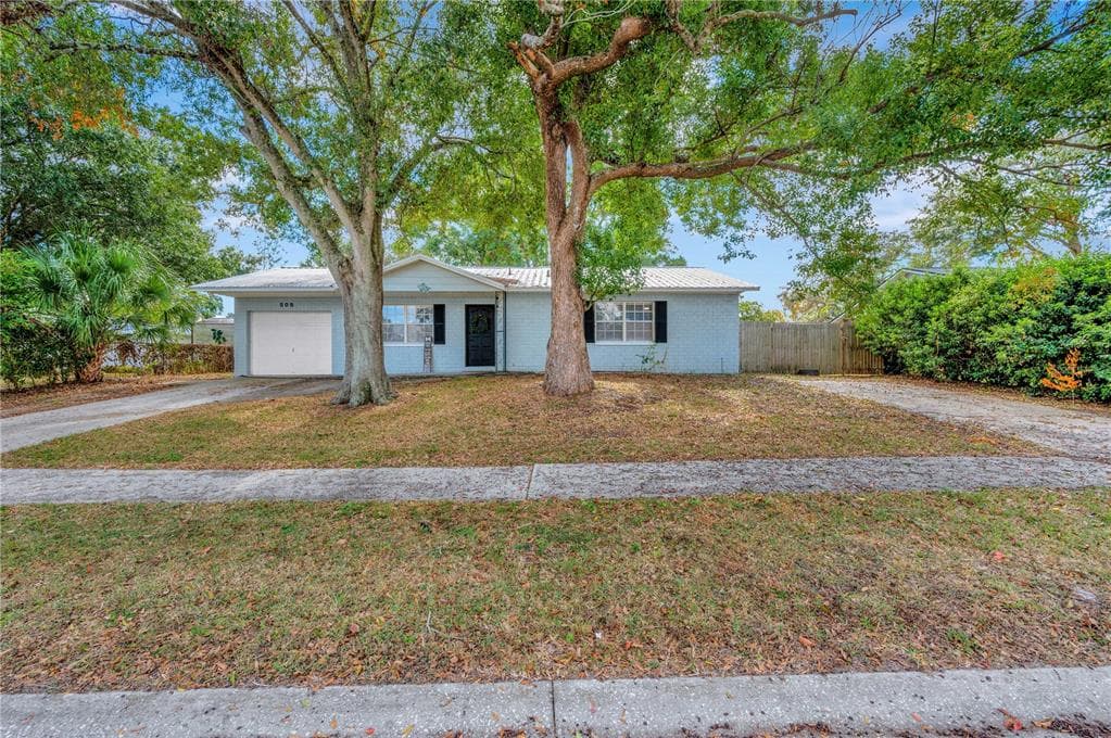 508 COCOPLUM DRIVE SEFFNER, FL 33584
