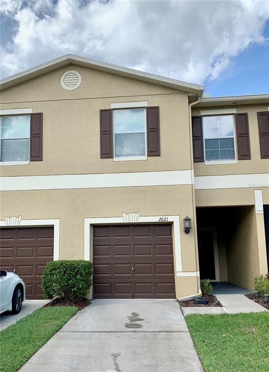 2621 LANTERN HILL AVE BRANDON, FL 33511