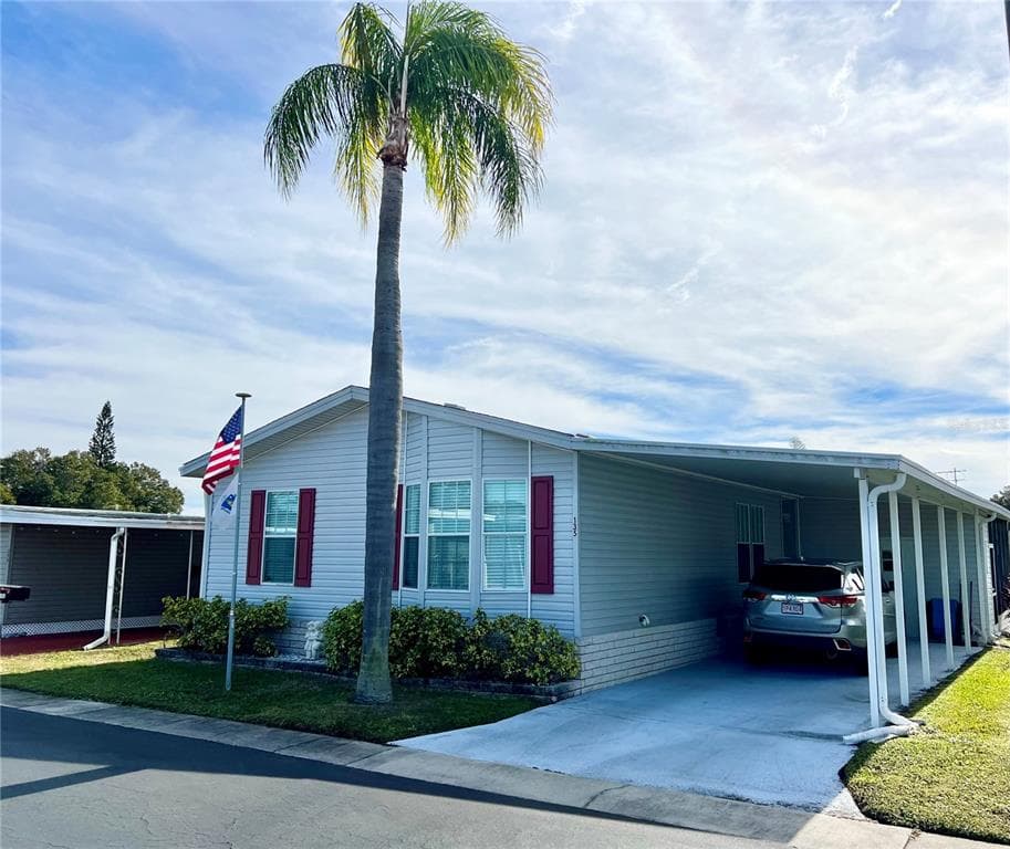 11300 124TH AVENUE UNIT 135 LARGO, FL 33778