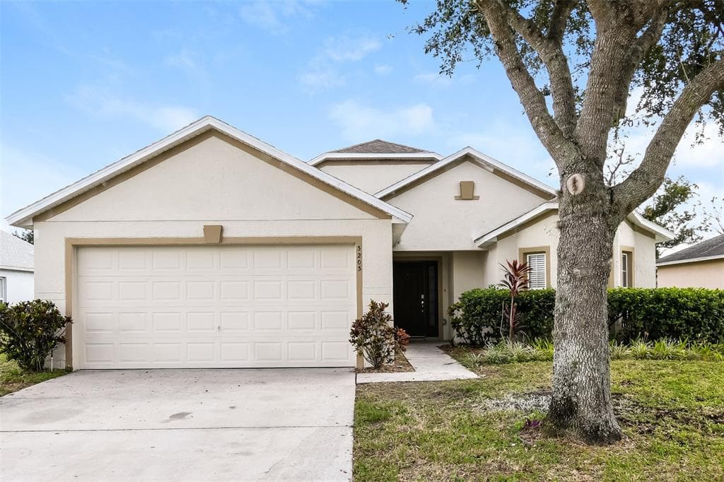 3203 MURRAY HILL LOOP KISSIMMEE, FL 34758