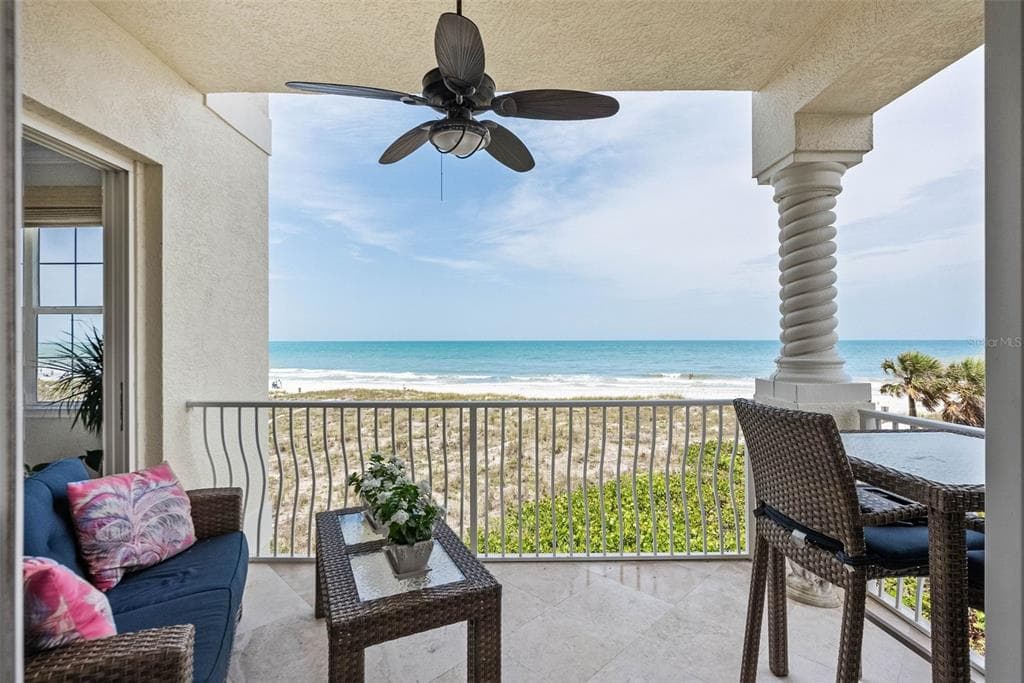 13398 GULF LANE UNIT 201 MADEIRA BEACH, FL 33708
