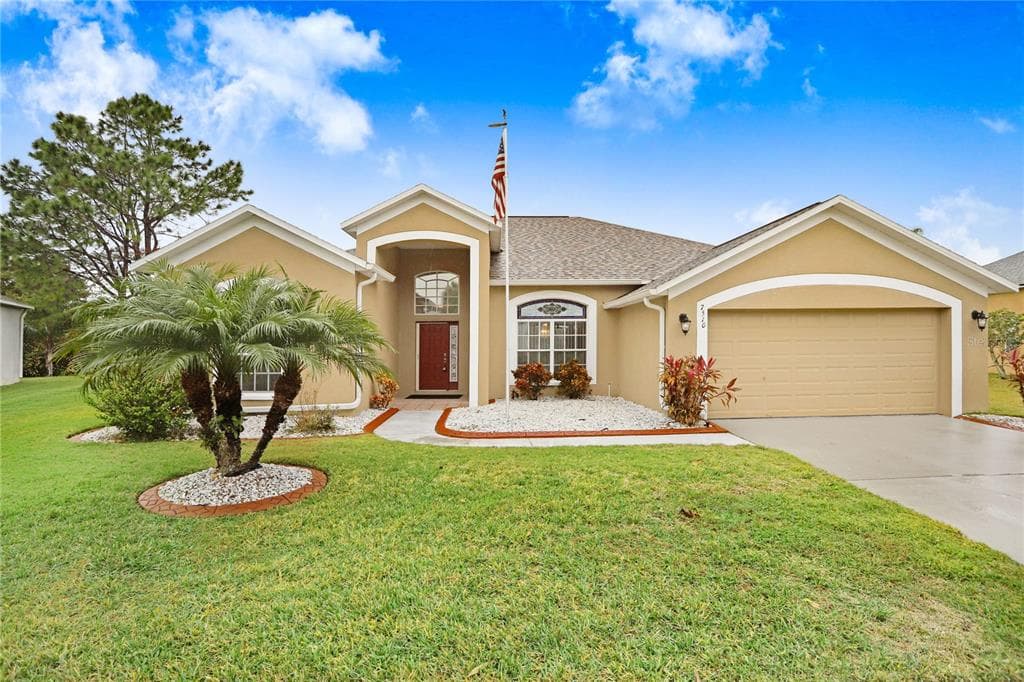 7510 REGENTS GARDEN WAY APOLLO BEACH, FL 33572