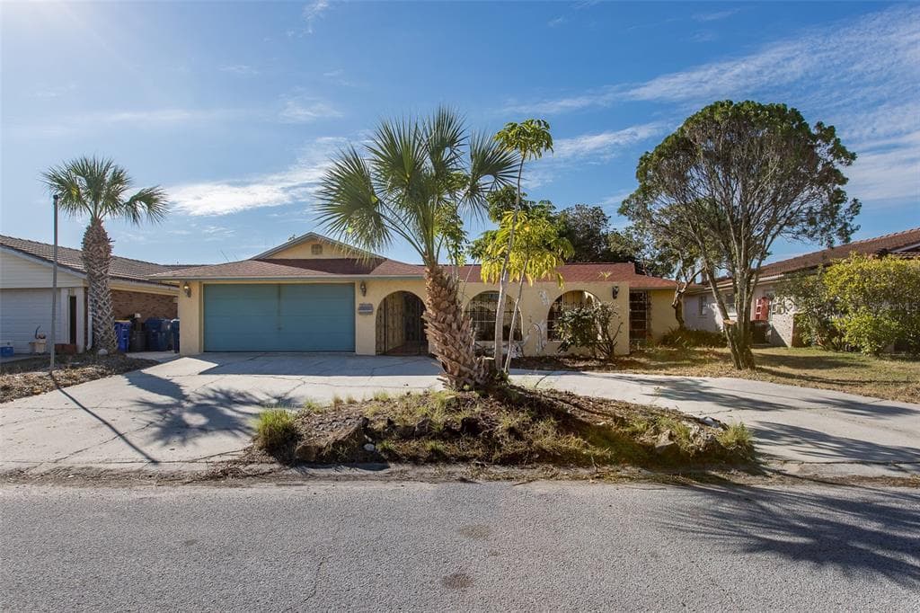 4932 MARLIN DRIVE NEW PORT RICHEY, FL 34652