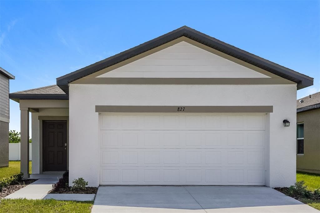 827 KINGS PINE COURT RUSKIN, FL 33570