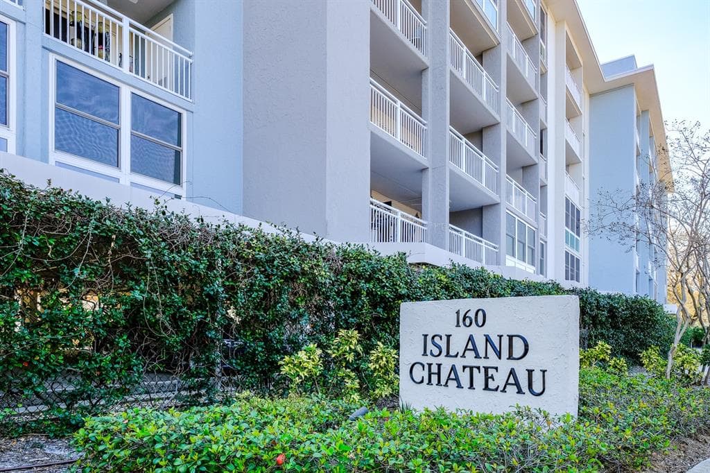 160 COLUMBIA DRIVE UNIT 505 TAMPA, FL 33606