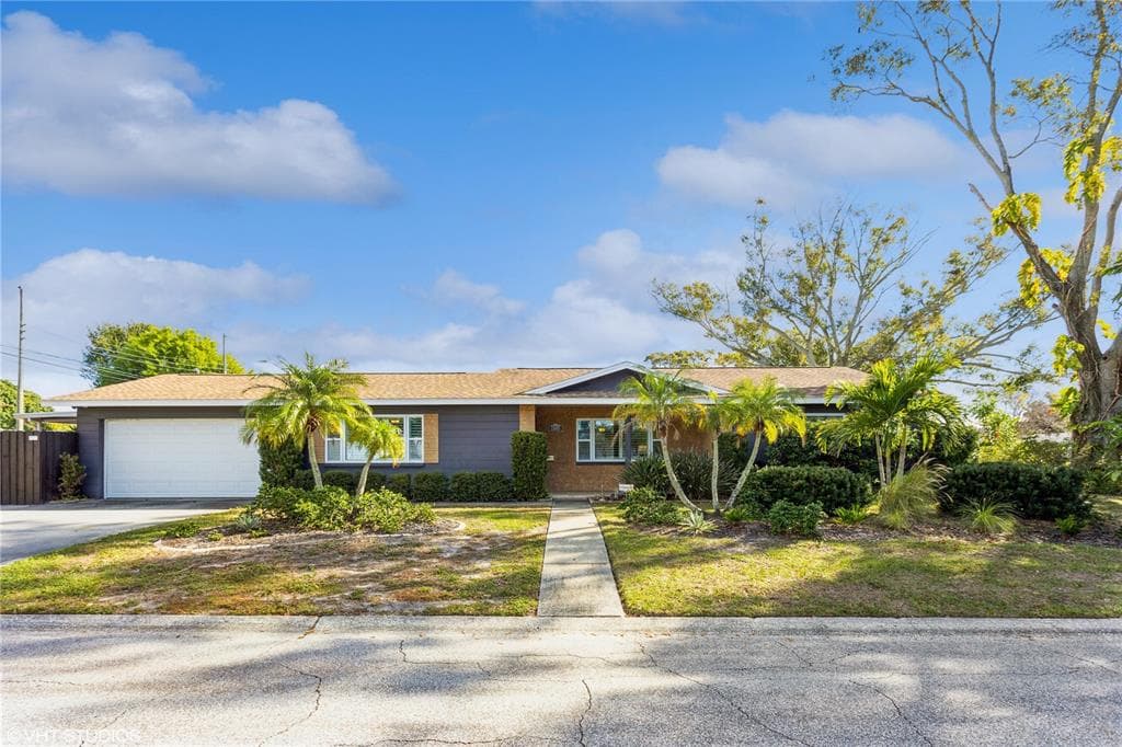 1505 39TH STREET N