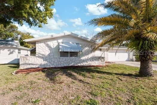 9416 GLEN MOOR LANE PORT RICHEY, FL 34668