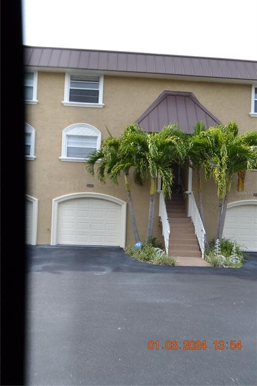 12444 CAPRI CIRCLE N TREASURE ISLAND, FL 33706