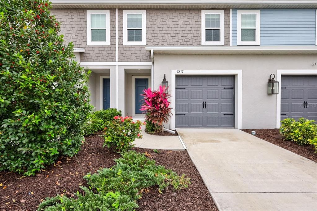 8517 CANYON CREEK TRAIL PARRISH, FL 34219