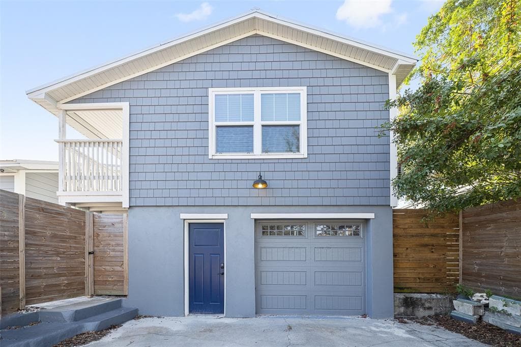 460 24TH STREET N UNIT 1/2 ST PETERSBURG, FL 33713