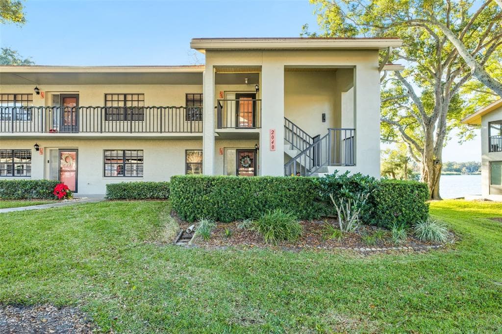 2040 LAKEVIEW DRIVE UNIT 106 CLEARWATER, FL 33763
