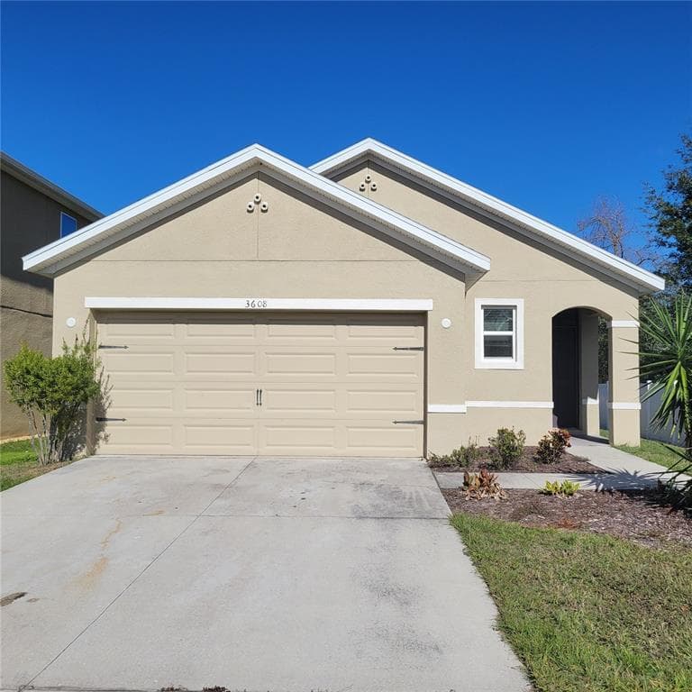 3608 DIAMOND LEAF COURT VALRICO, FL 33594