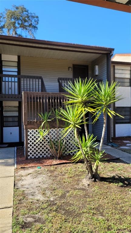 11411 PIKE COURT UNIT 6 NEW PORT RICHEY, FL 34654
