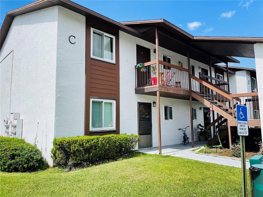 39132 COUNTY ROAD 54 UNIT 2062 ZEPHYRHILLS, FL 33542